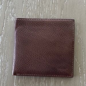 Dockers Men’s Brown Full Grain Leather Wallet Credit Cards Holder NWOT